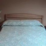 Hotel Manises מלון מניסס